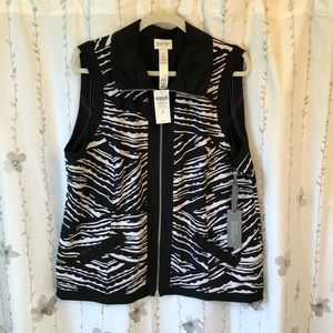 NWT Chico’s Reversible Zenergy Vest